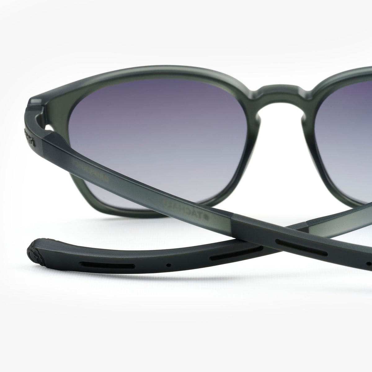 Canopy Gravel — gafas de sol de Sajú con filtro UV400 y sistema Grip antideslizante