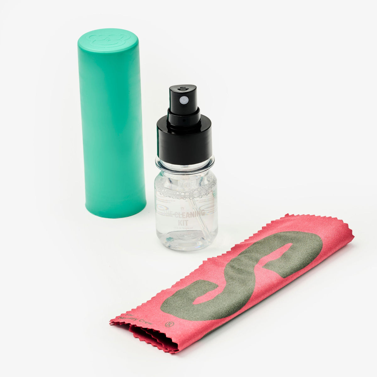 Cleaning kit