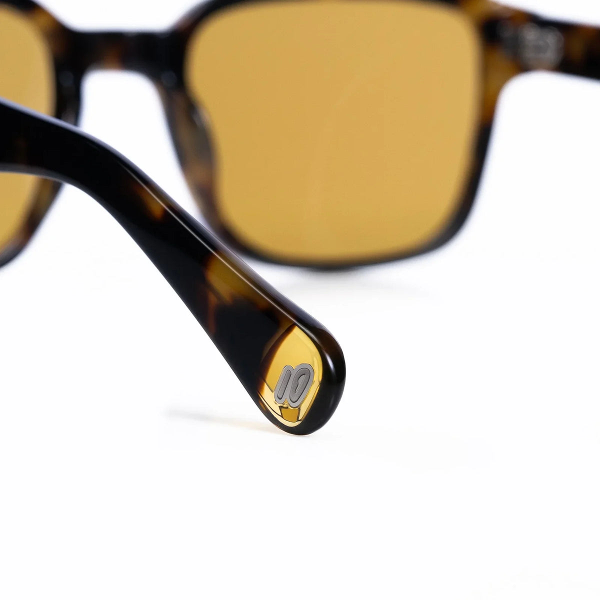 Las del Mago Dark Brown - Cristal Amarillo