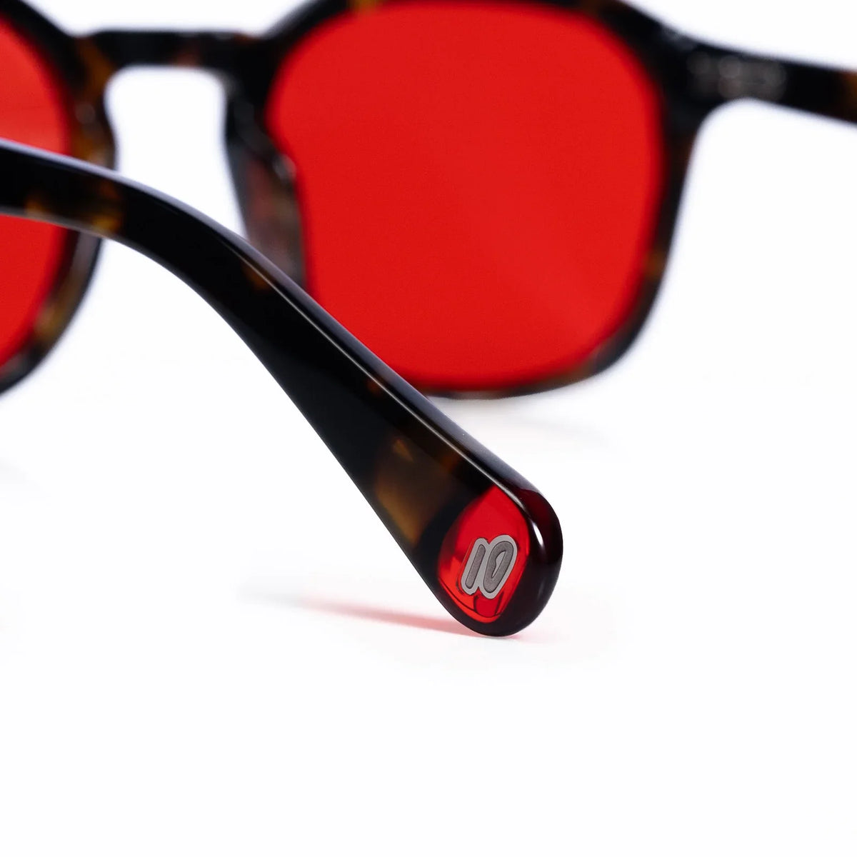 Las del Capi Dark Brown - Cristal Rojo