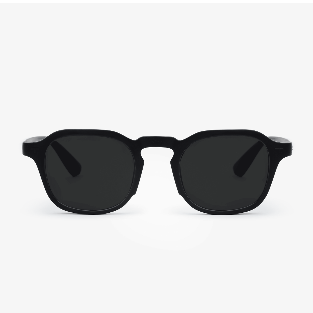 Lup Black