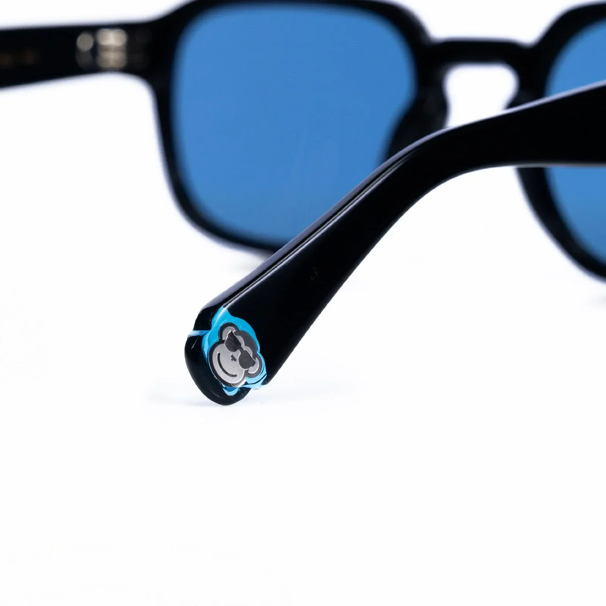 Las Calidosas Black - Cristal Azul